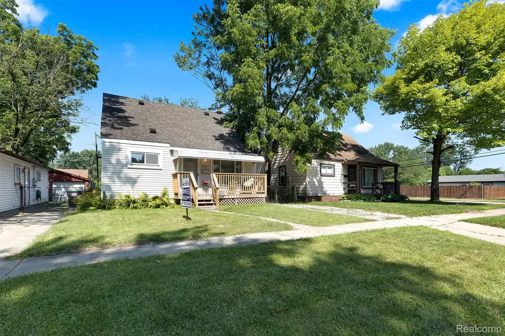 6310 Duncan Street Taylor City MI 48180