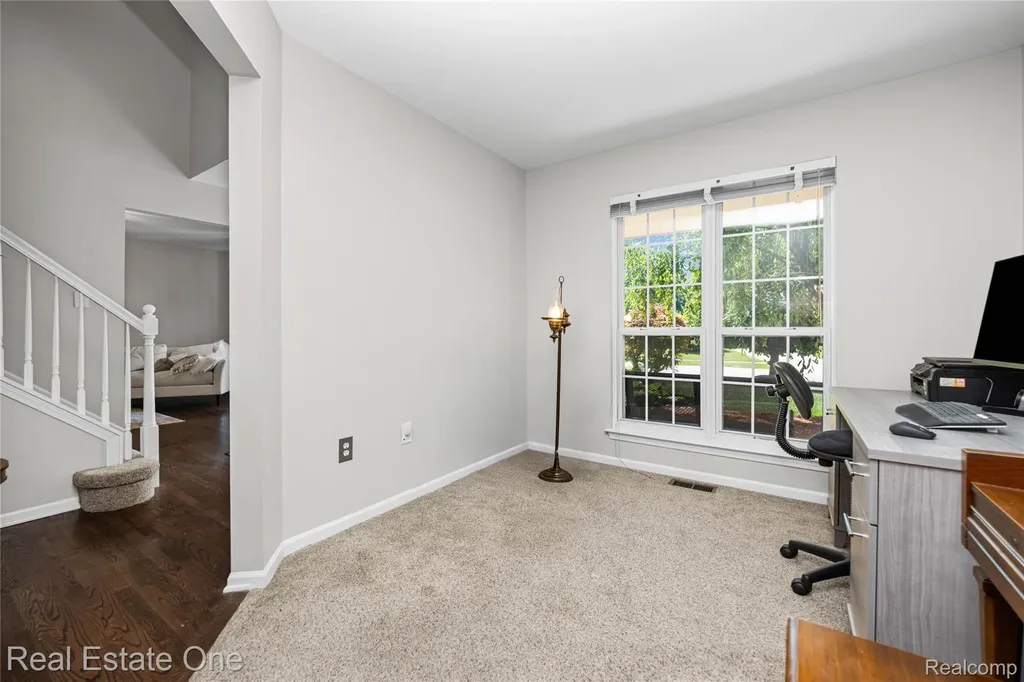 7570 Greenway Lane West Bloomfield Charter Township MI 48324