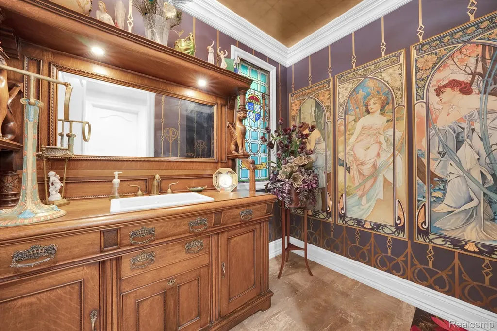 5621 Arbor Bay Court Genoa Township MI 48116