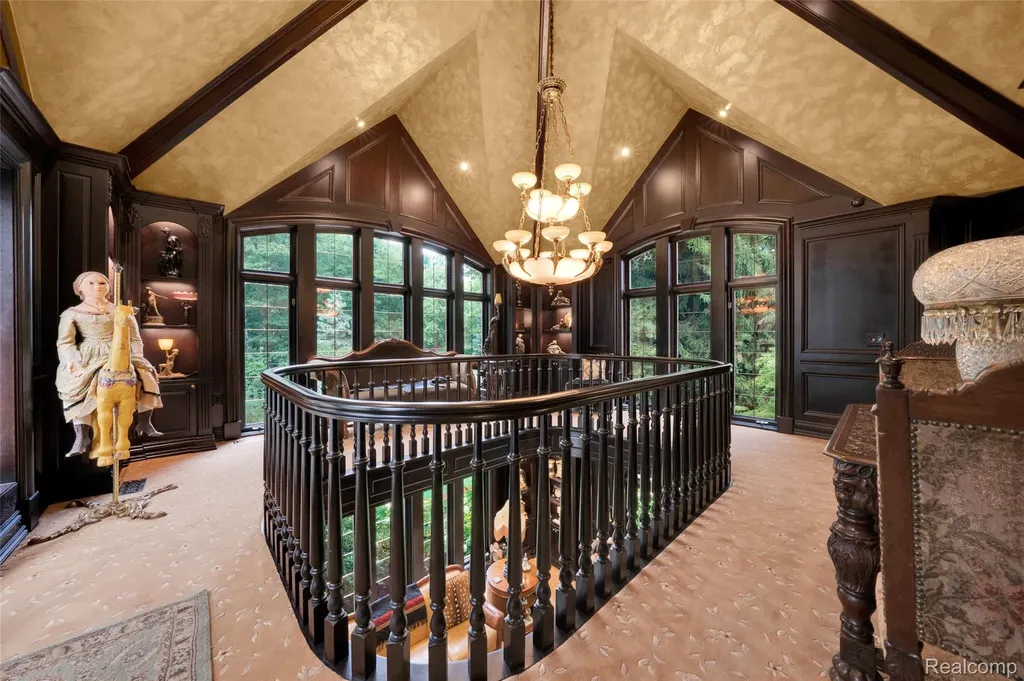 5621 Arbor Bay Court Genoa Township MI 48116