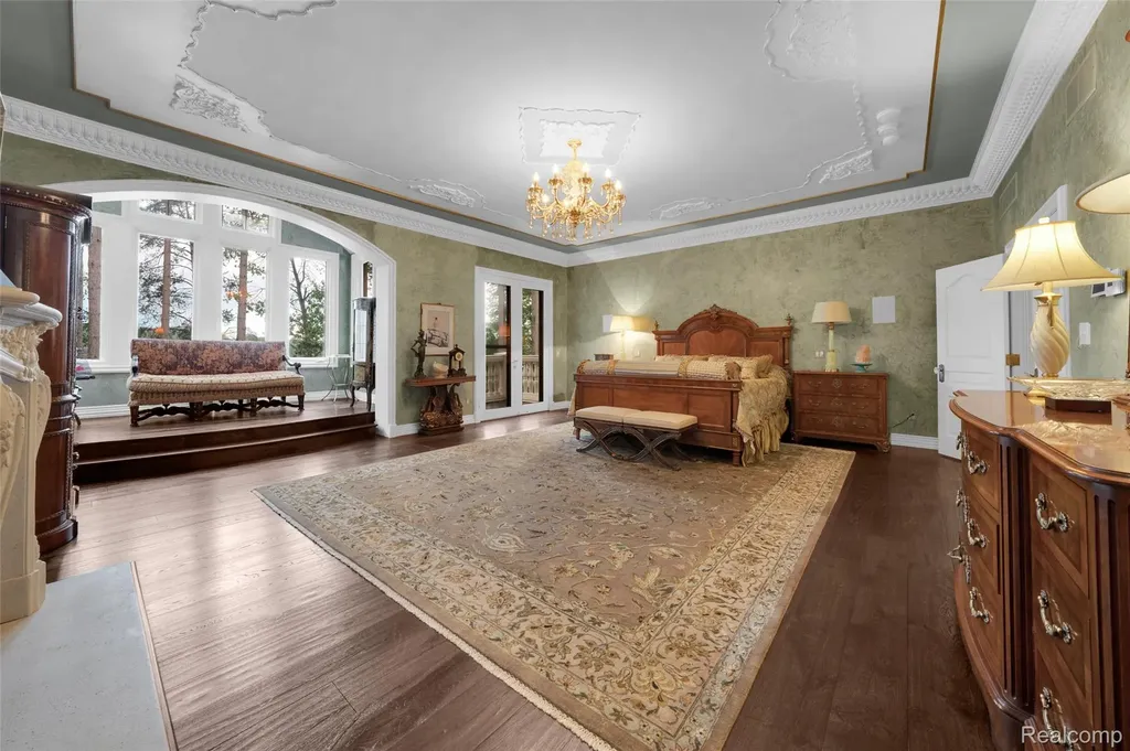 5621 Arbor Bay Court Genoa Township MI 48116