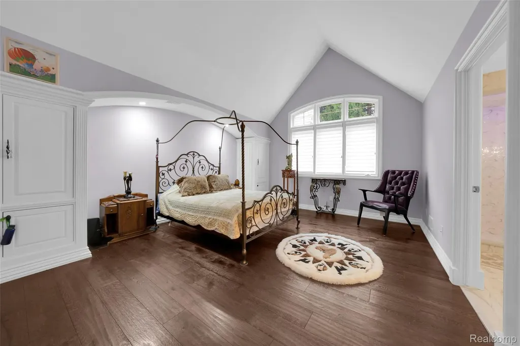5621 Arbor Bay Court Genoa Township MI 48116