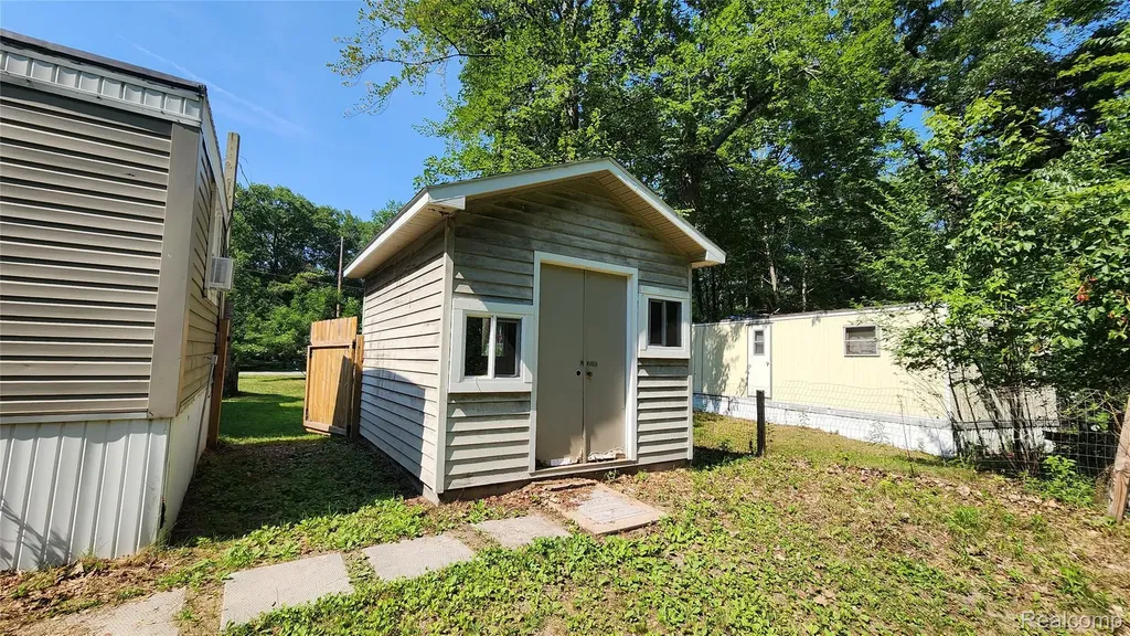 4314 Taral Terrace Drive Sims Township MI 48703