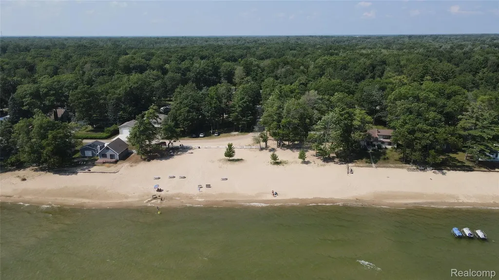 4314 Taral Terrace Drive Sims Township MI 48703