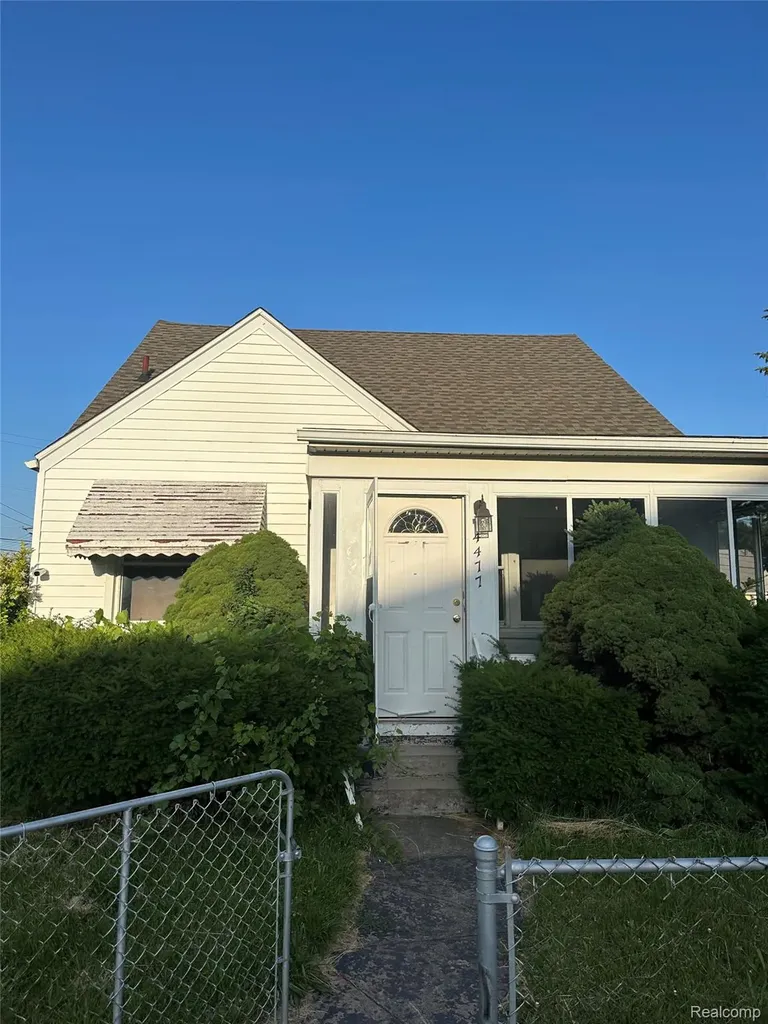 4477 6th Street Ecorse City MI 48229