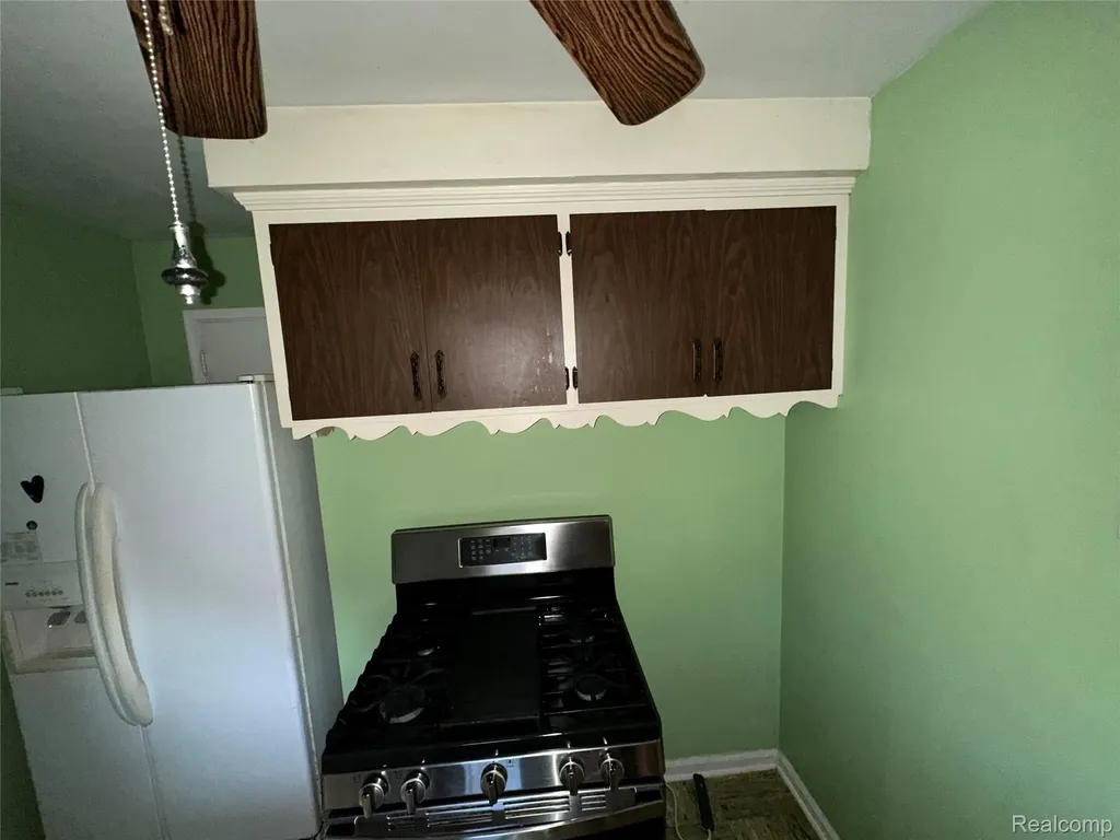 4477 6th Street Ecorse City MI 48229