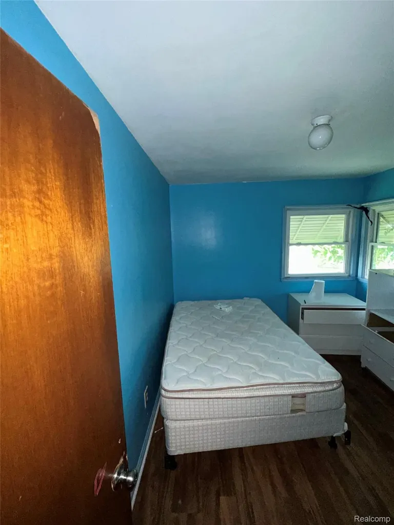 4477 6th Street Ecorse City MI 48229