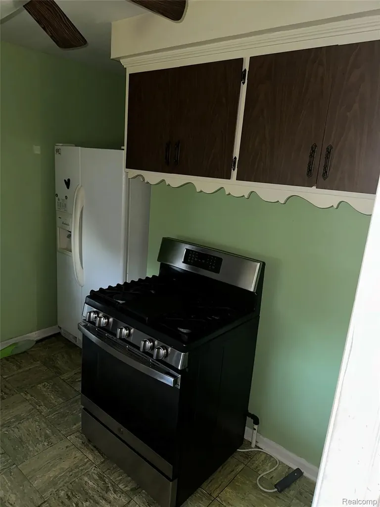 4477 6th Street Ecorse City MI 48229