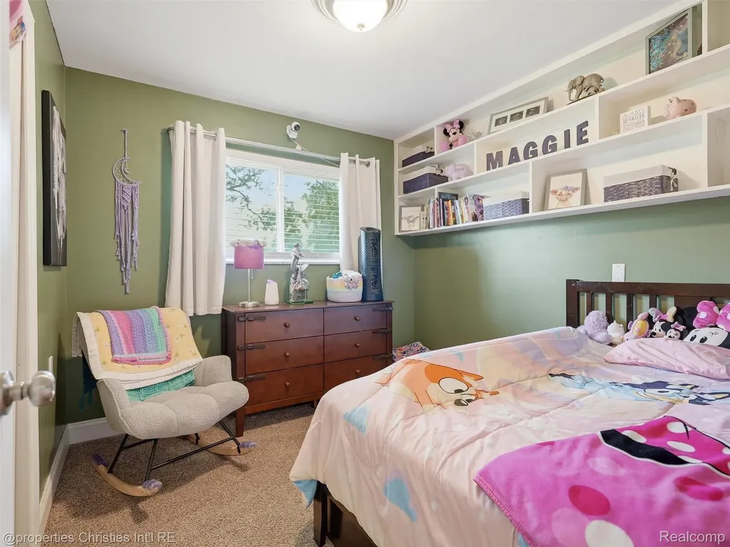 52735 Washington Street New Baltimore City MI 48047