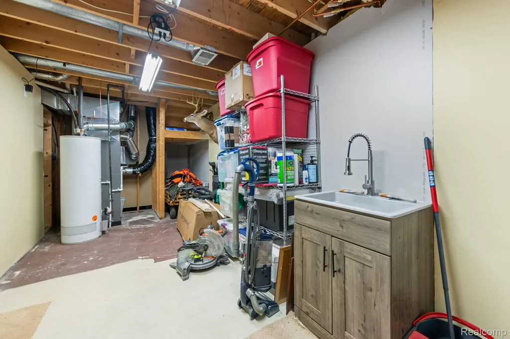 21699 Brookside North Drive Macomb Township MI 48044