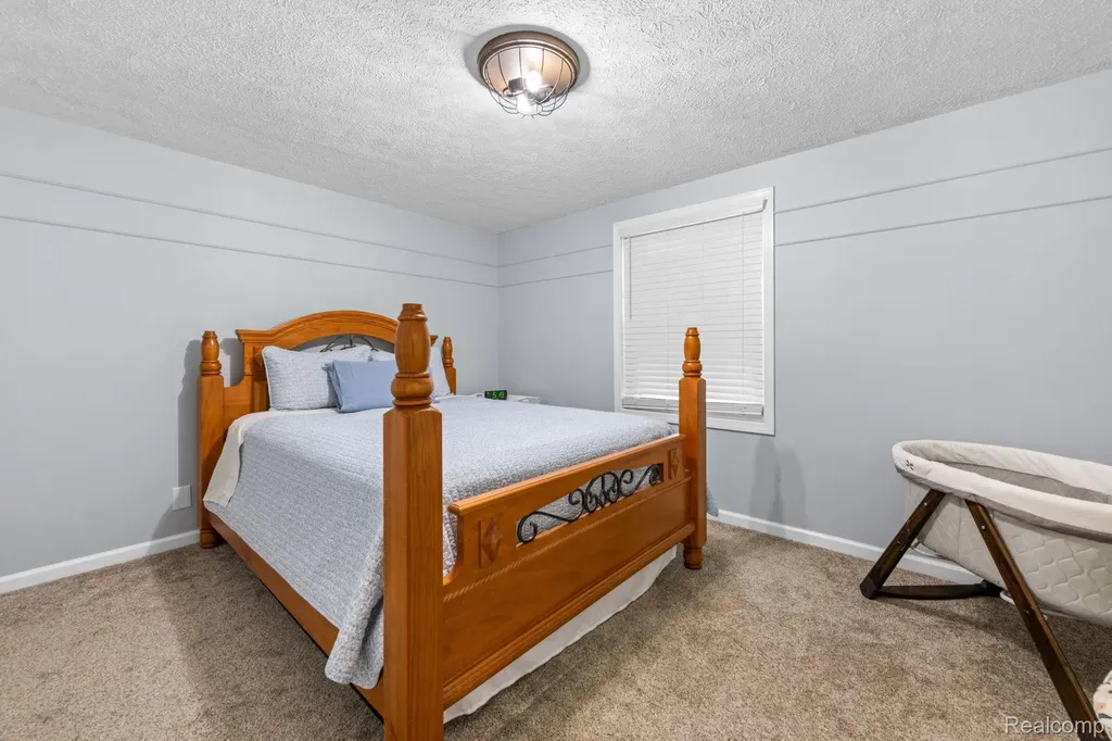 21699 Brookside North Drive Macomb Township MI 48044