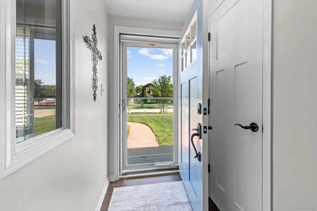 21699 Brookside North Drive Macomb Township MI 48044