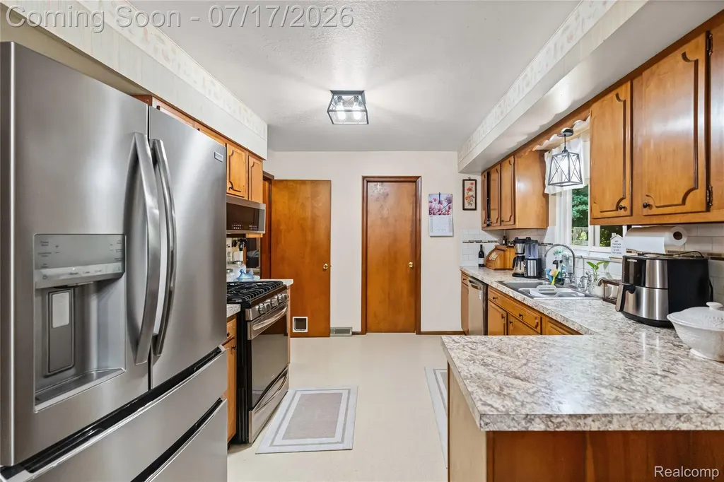 11255 N Center Road Thetford Township MI 48420