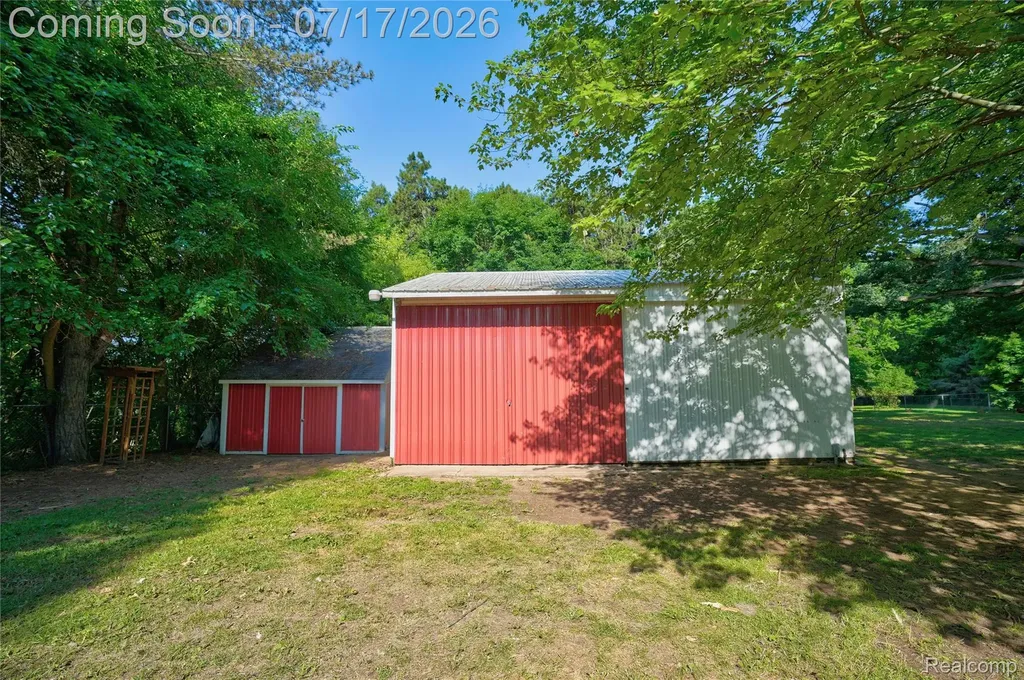 11255 N Center Road Thetford Township MI 48420