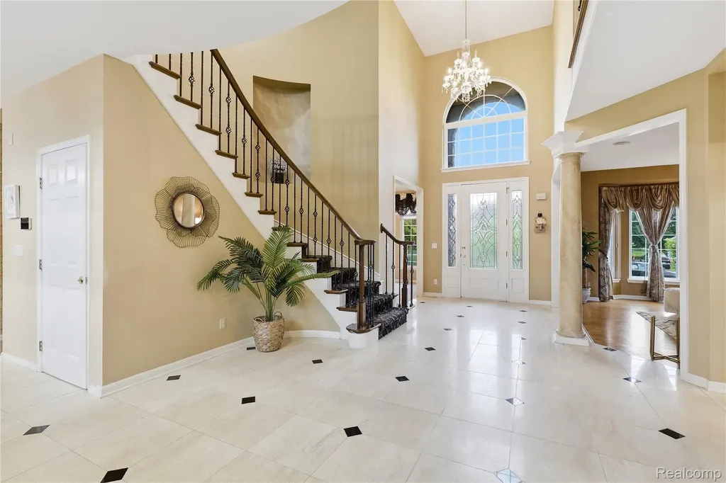 2291 Lake Ridge Drive Grand Blanc Charter Township MI 48439
