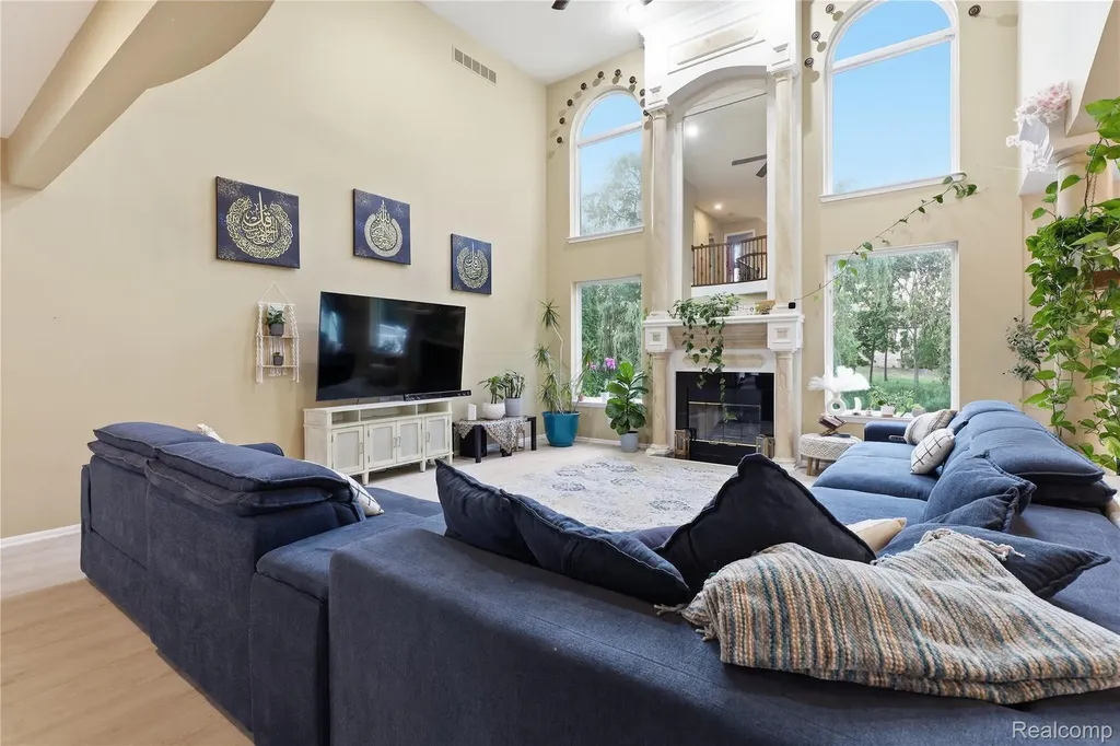 2291 Lake Ridge Drive Grand Blanc Charter Township MI 48439