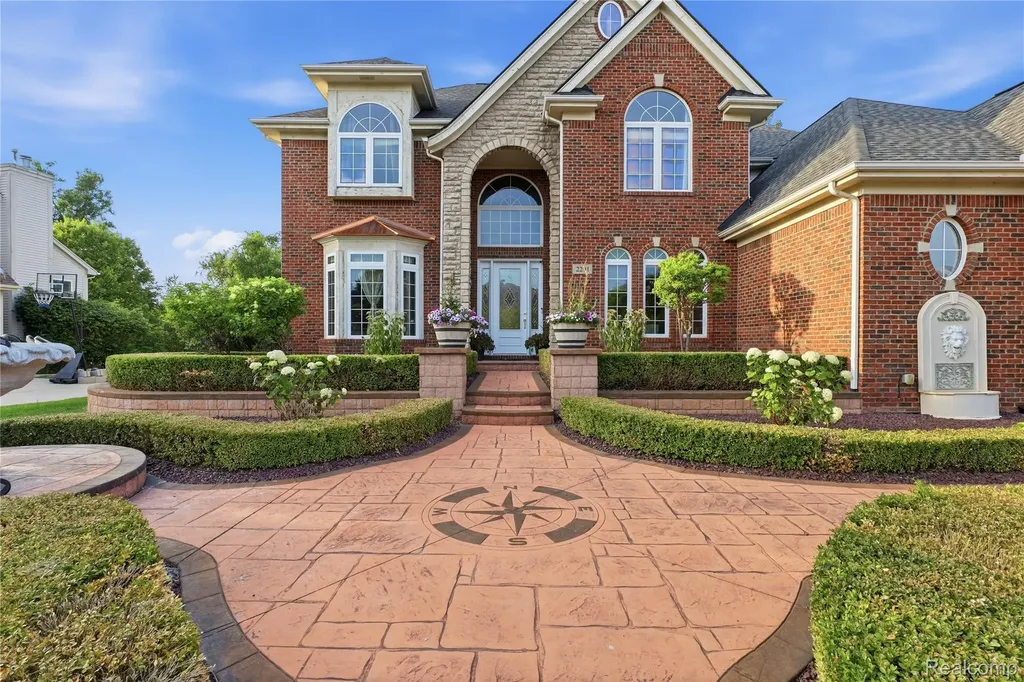 2291 Lake Ridge Drive Grand Blanc Charter Township MI 48439