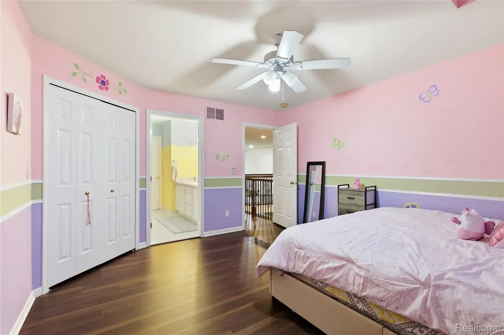 2291 Lake Ridge Drive Grand Blanc Charter Township MI 48439