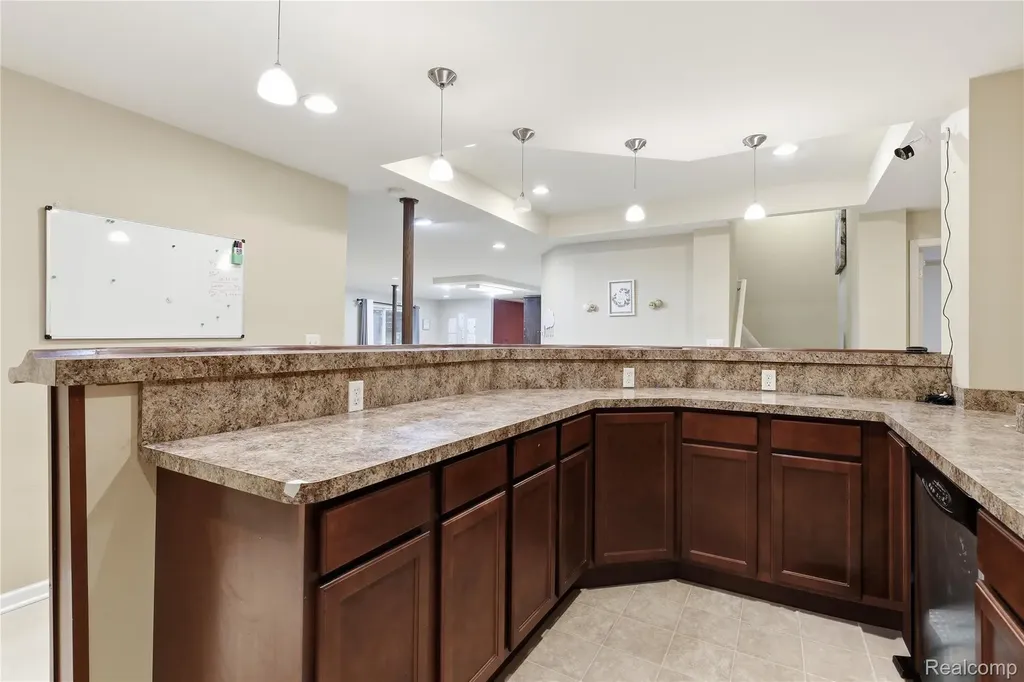 2291 Lake Ridge Drive Grand Blanc Charter Township MI 48439