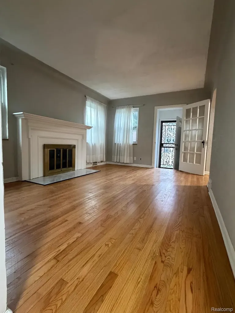 10441 Roxbury Street Detroit City MI 48224