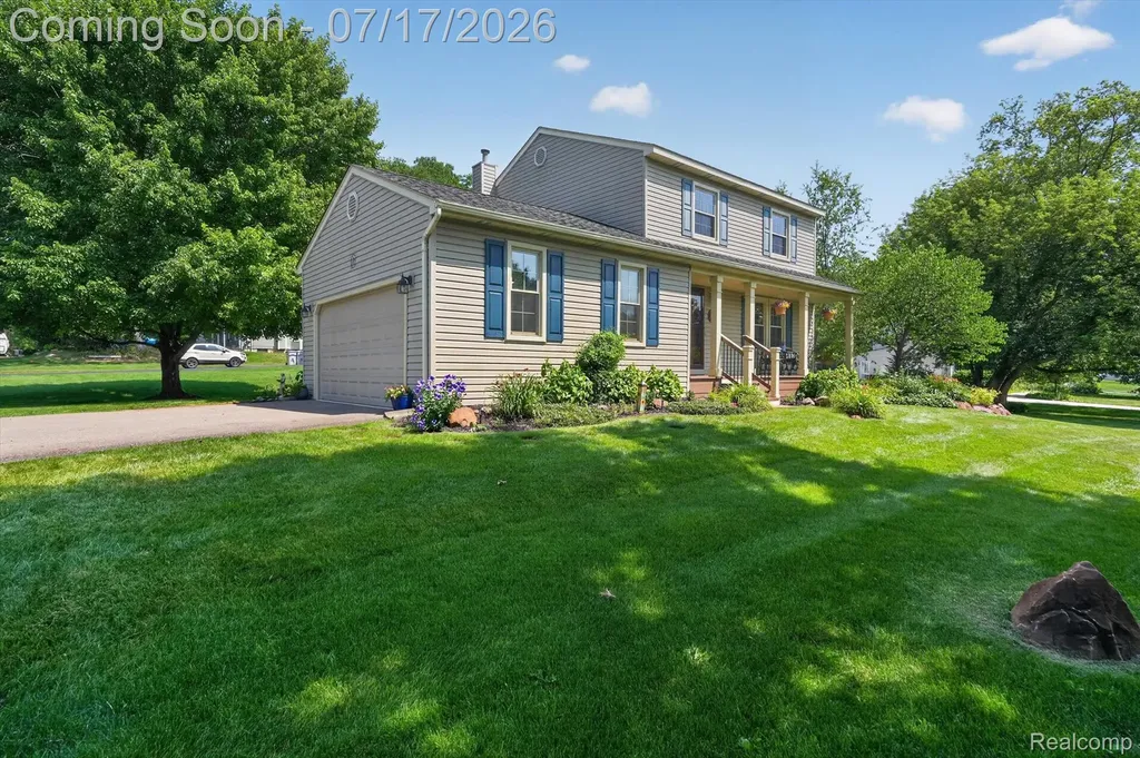 60309 Lamplighter Drive Lyon Charter Township MI 48165