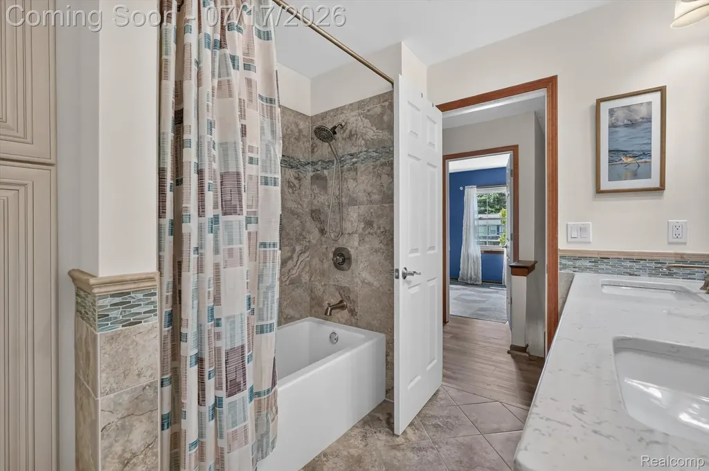 60309 Lamplighter Drive Lyon Charter Township MI 48165