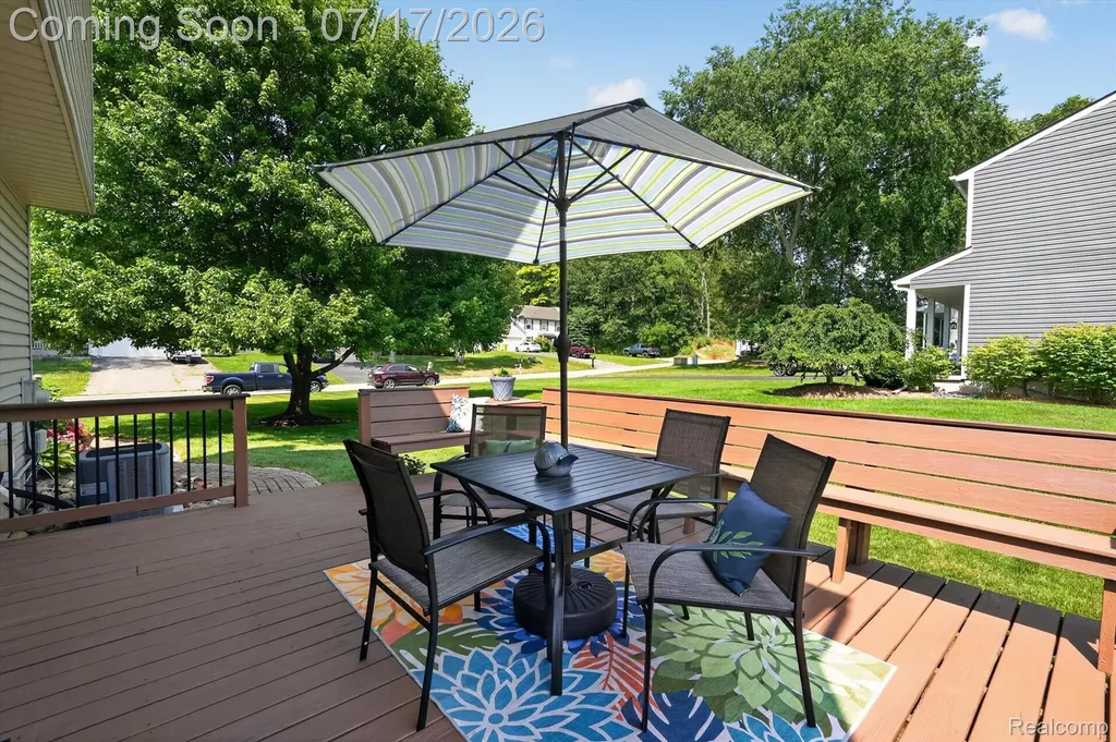 60309 Lamplighter Drive Lyon Charter Township MI 48165