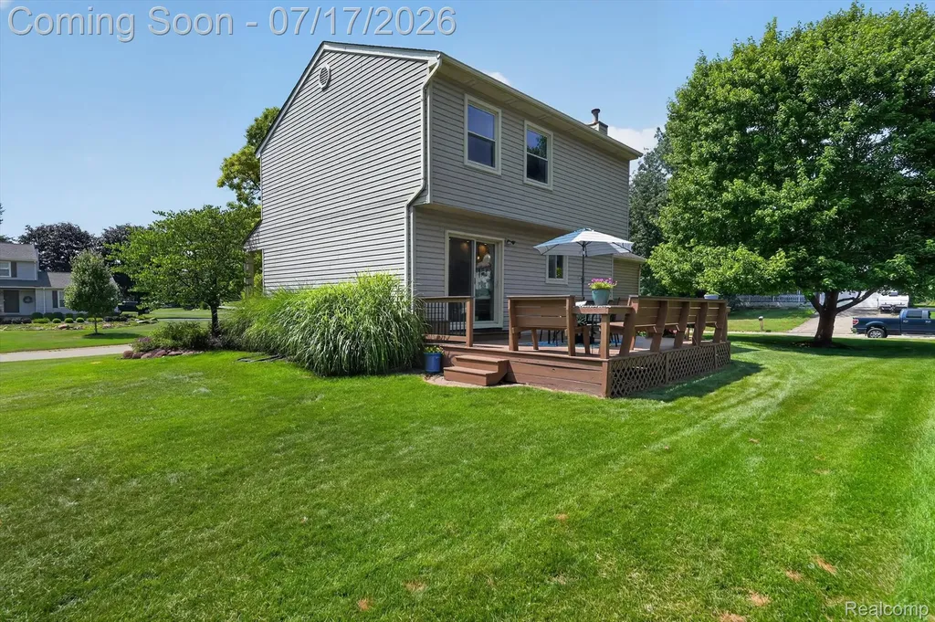 60309 Lamplighter Drive Lyon Charter Township MI 48165