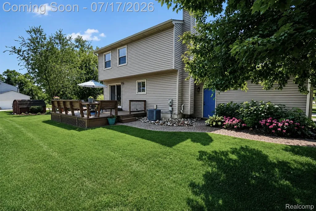 60309 Lamplighter Drive Lyon Charter Township MI 48165