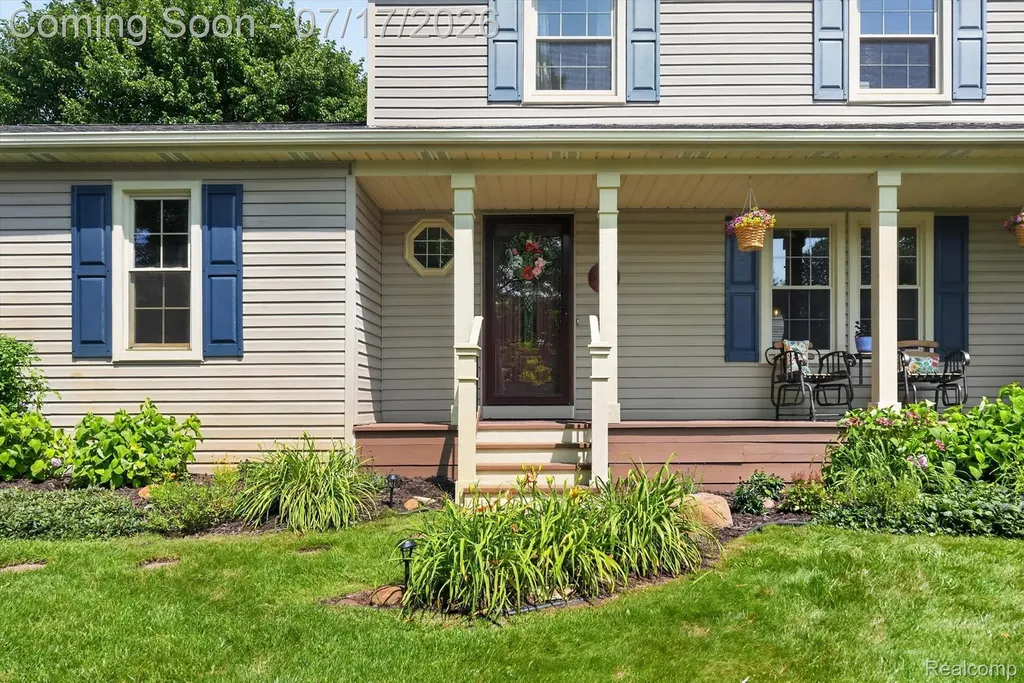 60309 Lamplighter Drive Lyon Charter Township MI 48165