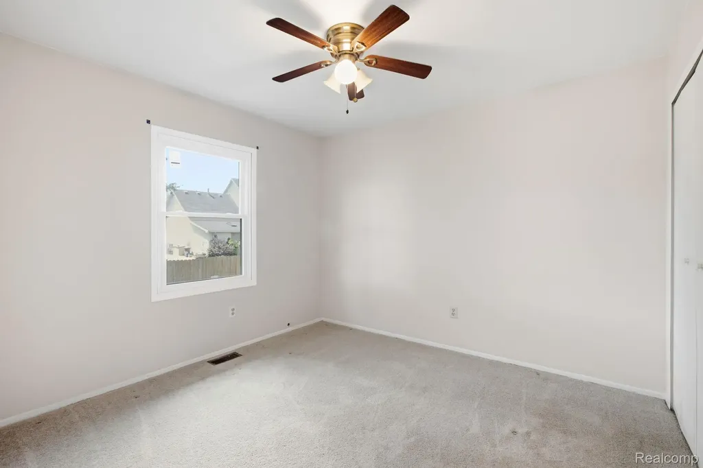 135 Joan Court Marysville City MI 48040