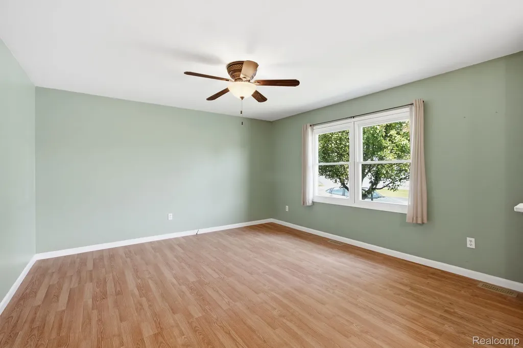 135 Joan Court Marysville City MI 48040
