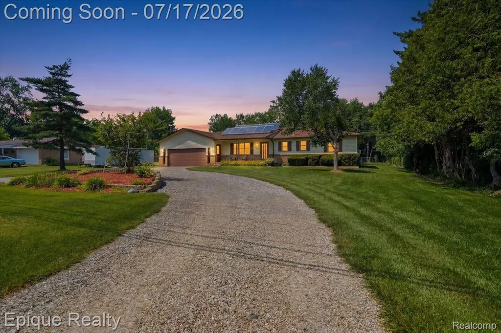 555 E Square Lake Road Troy City MI 48085
