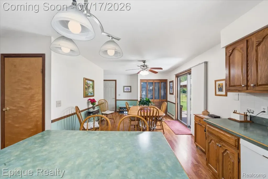 555 E Square Lake Road Troy City MI 48085