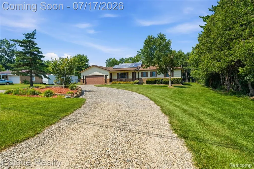 555 E Square Lake Road Troy City MI 48085