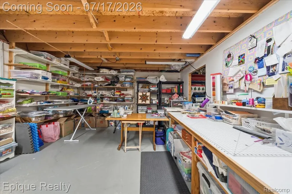 555 E Square Lake Road Troy City MI 48085