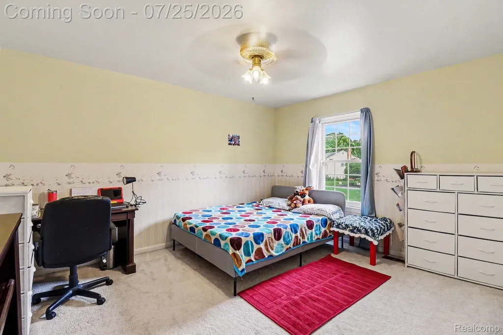 35810 Fredericksburg Road Farmington Hills City MI 48331