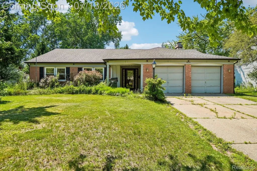 4855 Butler Drive Troy City MI 48085