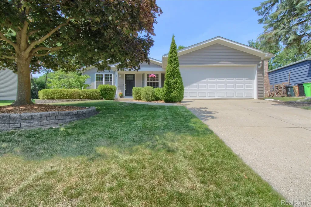 South Lyon City MI, 873 Hearthside Street