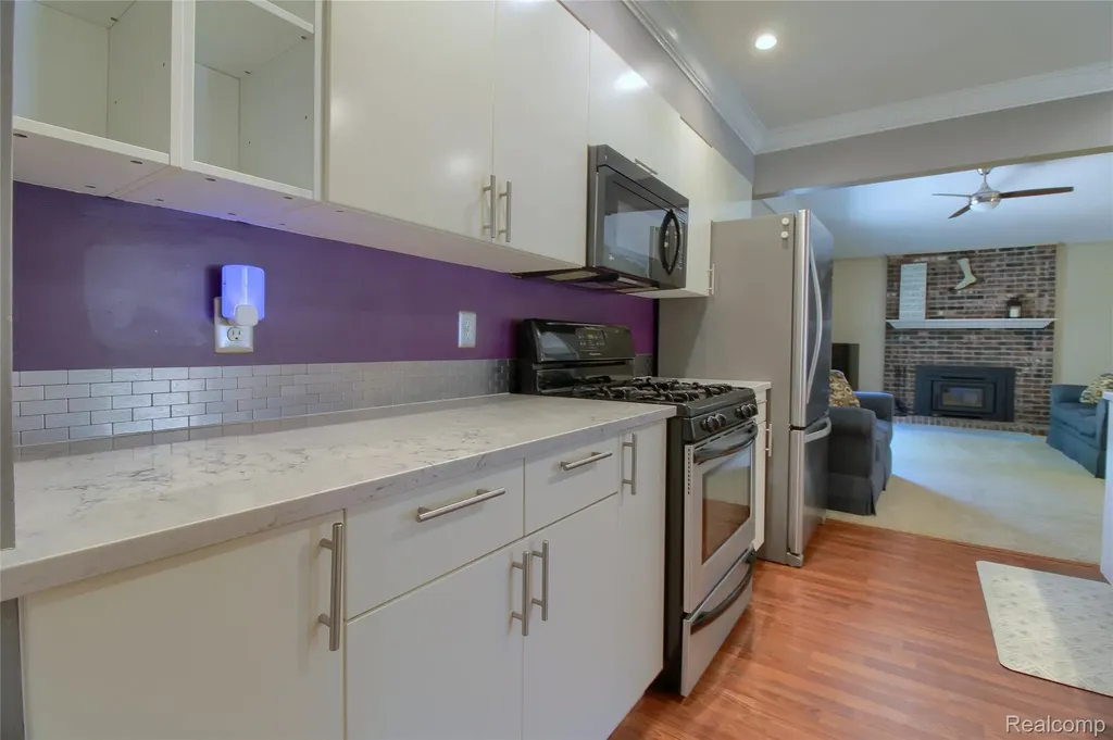 873 Hearthside Street South Lyon City MI 48178