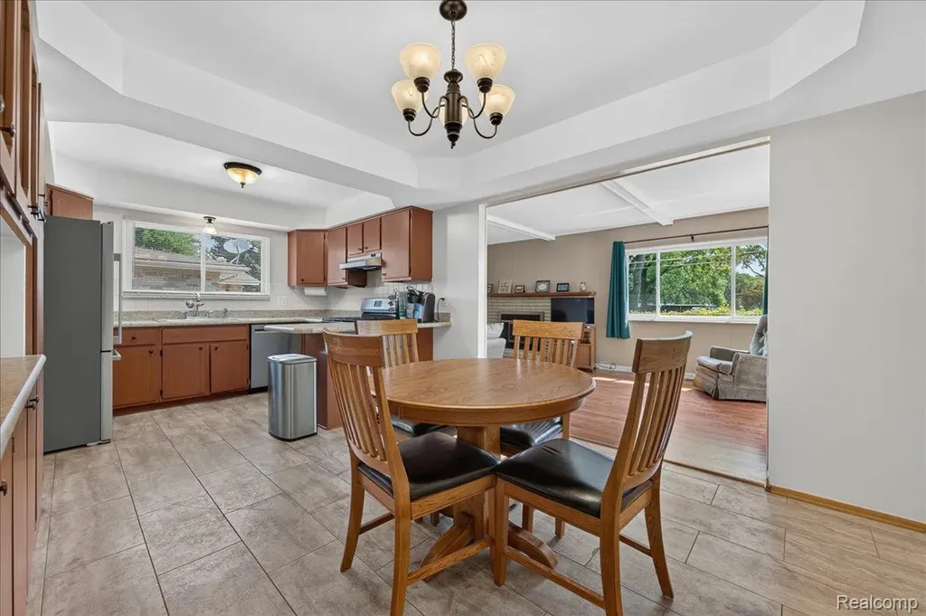 34452 Esper Drive Sterling Heights City MI 48312