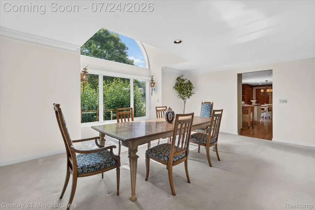 9095 S Saginaw Road Grand Blanc Charter Township MI 48439