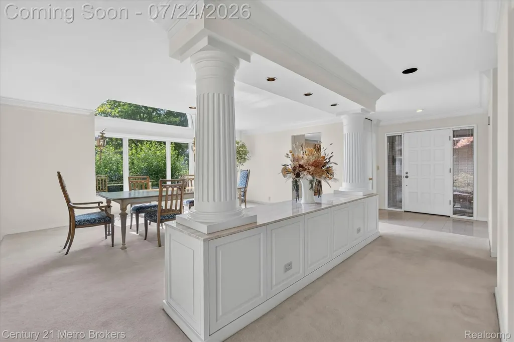 9095 S Saginaw Road Grand Blanc Charter Township MI 48439