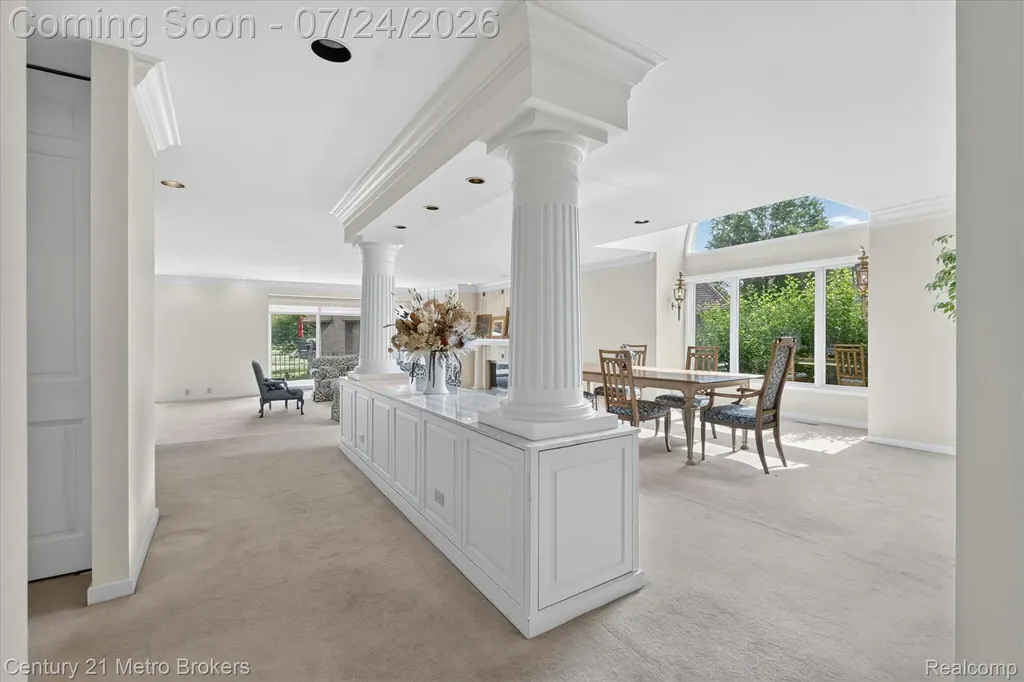 9095 S Saginaw Road Grand Blanc Charter Township MI 48439