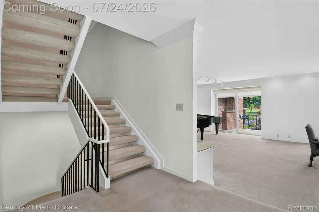 9095 S Saginaw Road Grand Blanc Charter Township MI 48439