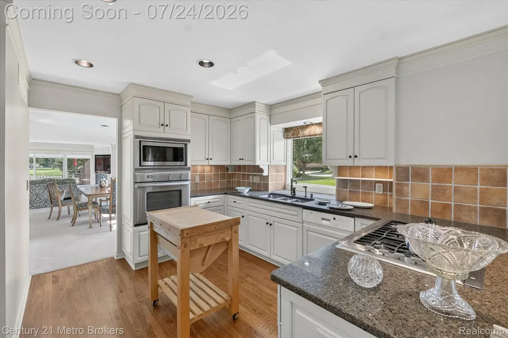 9095 S Saginaw Road Grand Blanc Charter Township MI 48439