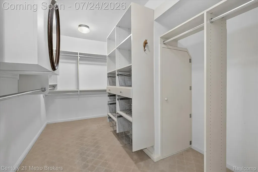 9095 S Saginaw Road Grand Blanc Charter Township MI 48439