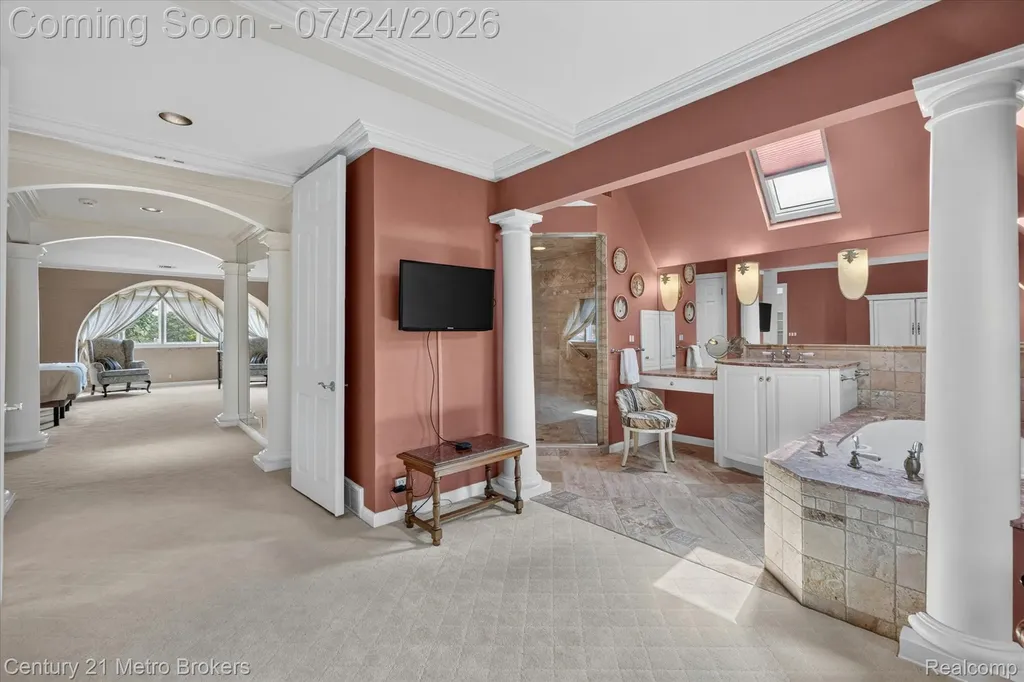 9095 S Saginaw Road Grand Blanc Charter Township MI 48439