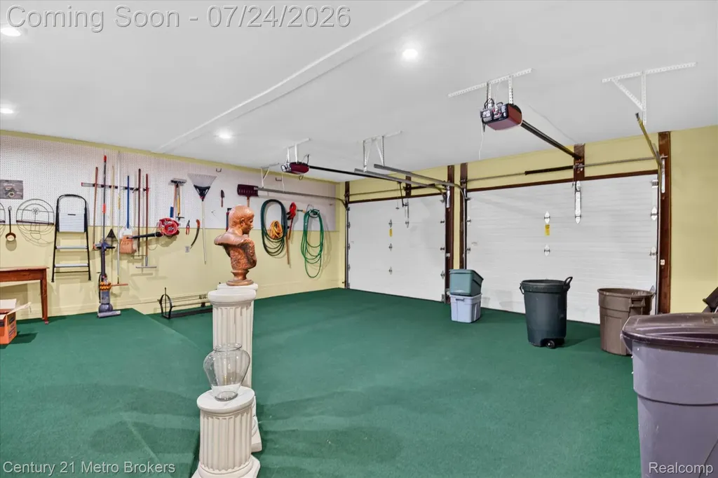 9095 S Saginaw Road Grand Blanc Charter Township MI 48439