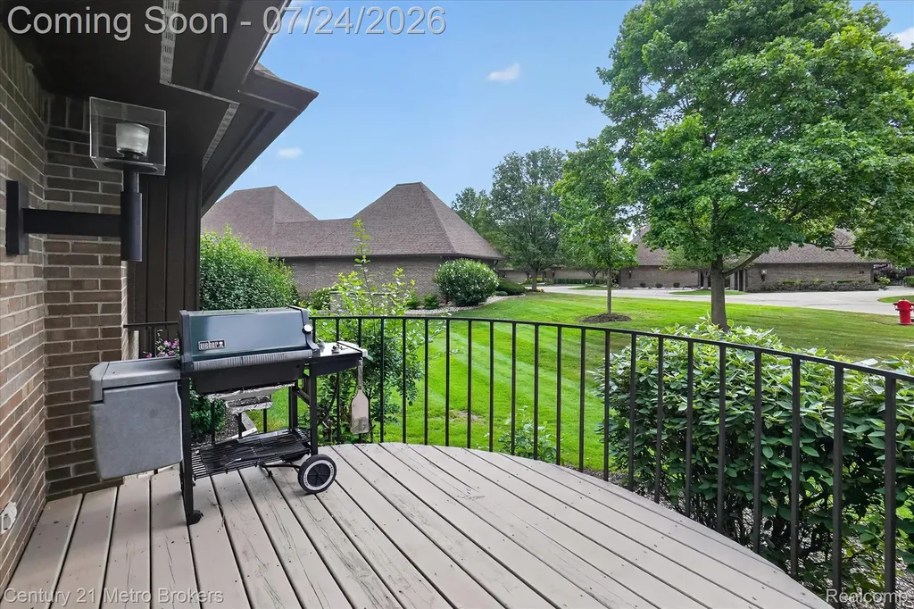 9095 S Saginaw Road Grand Blanc Charter Township MI 48439